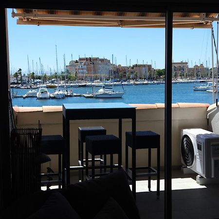 Confort Sur Le Port Gruissan Esterno foto